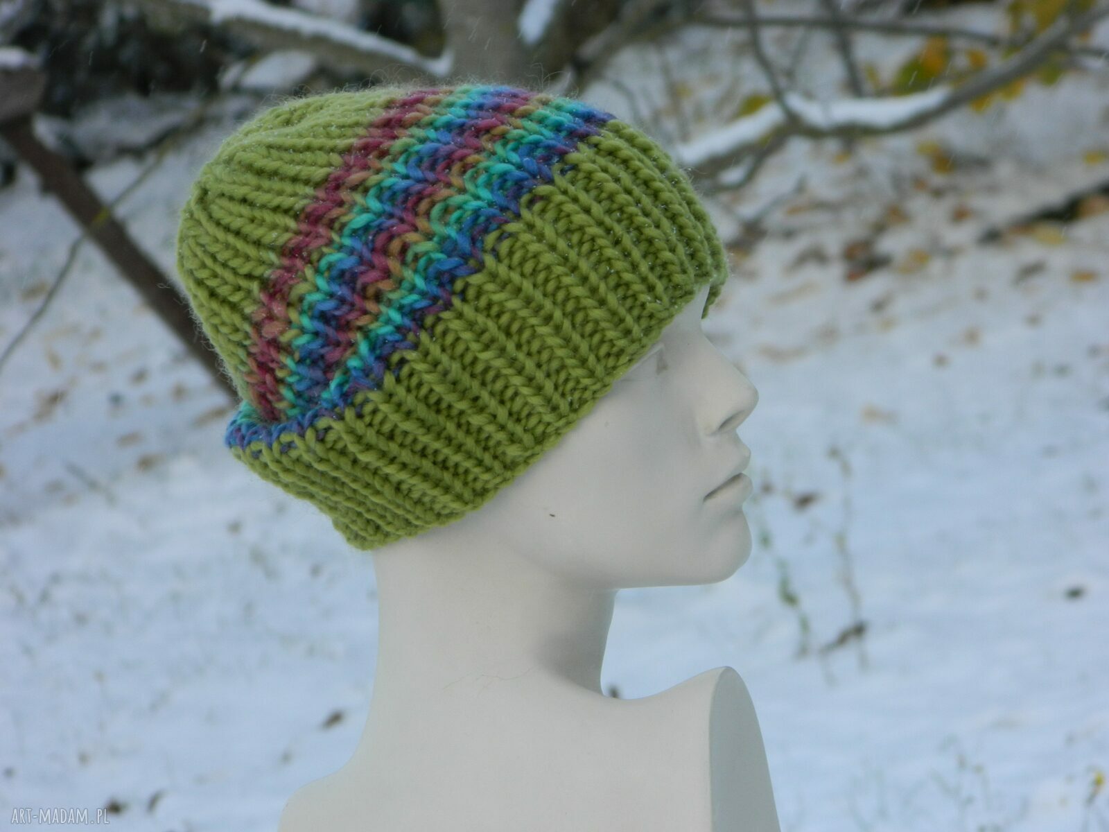 Zimowa czapka z 100% wełny - zieleń kiwi w stylu boho
