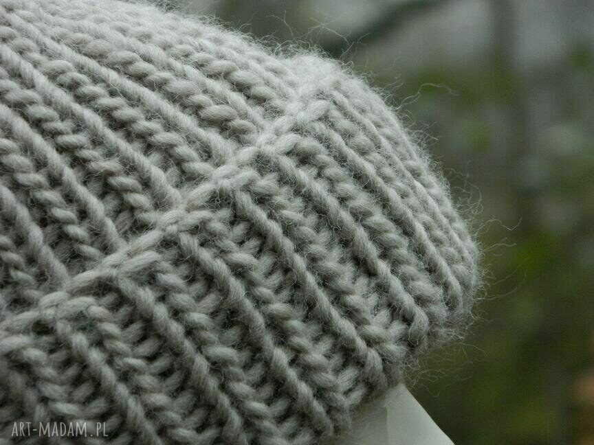 100% wool * unisex * beżowa wywijana czapa