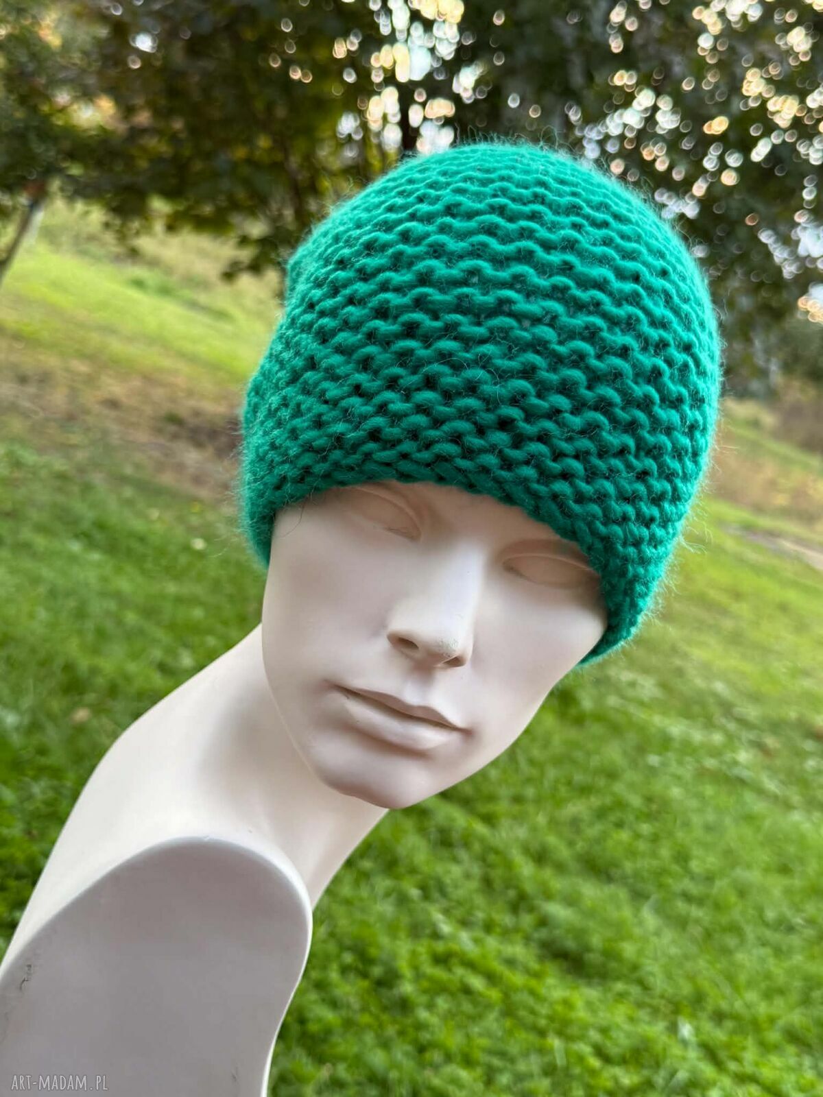 Ręcznie robiona czapka handmade na zamówienie