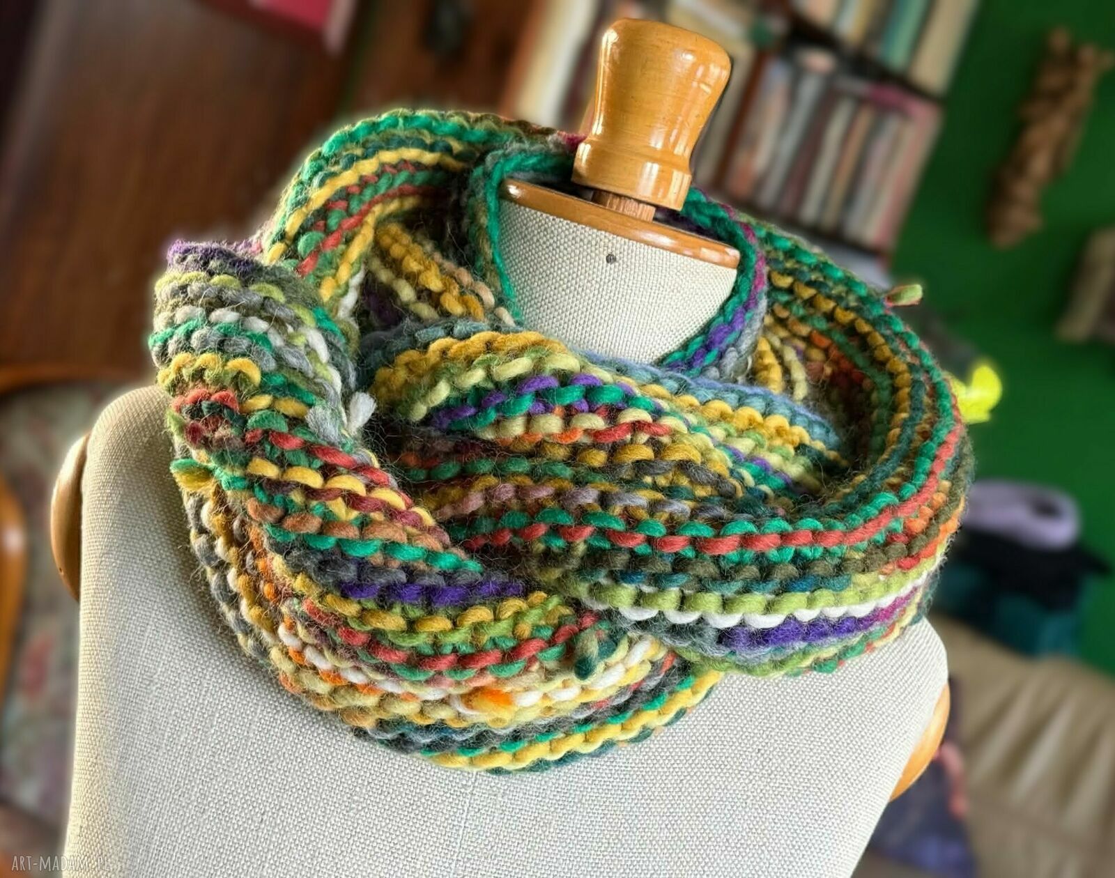 Kolorowy komin z 100% wełny - boho szal tuba