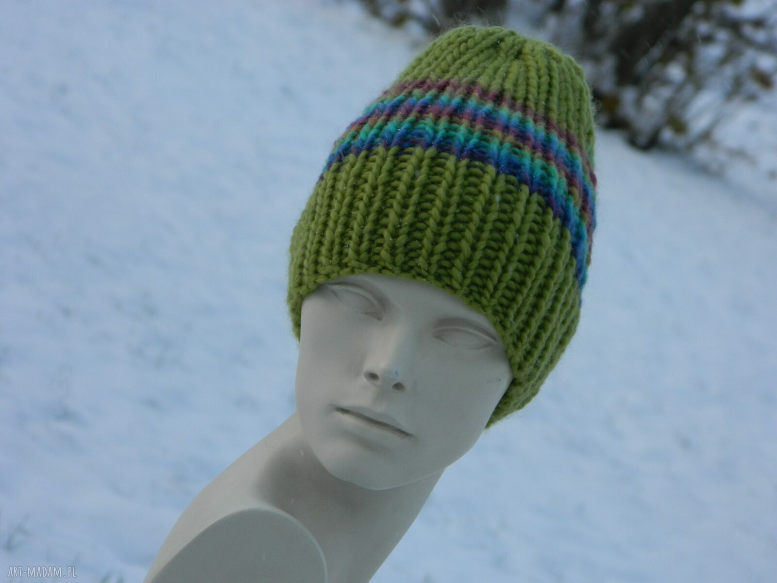 Zimowa czapka z 100% wełny - zieleń kiwi w stylu boho