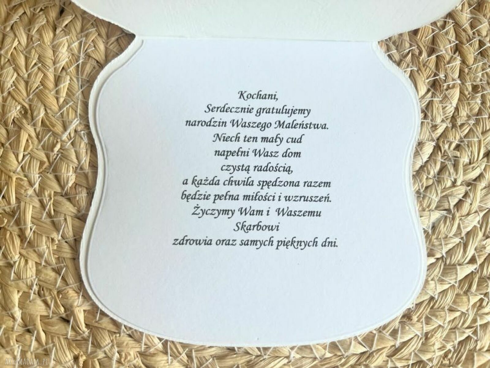 Kartka na narodziny dziewczynki w kształcie butelki z shakerem