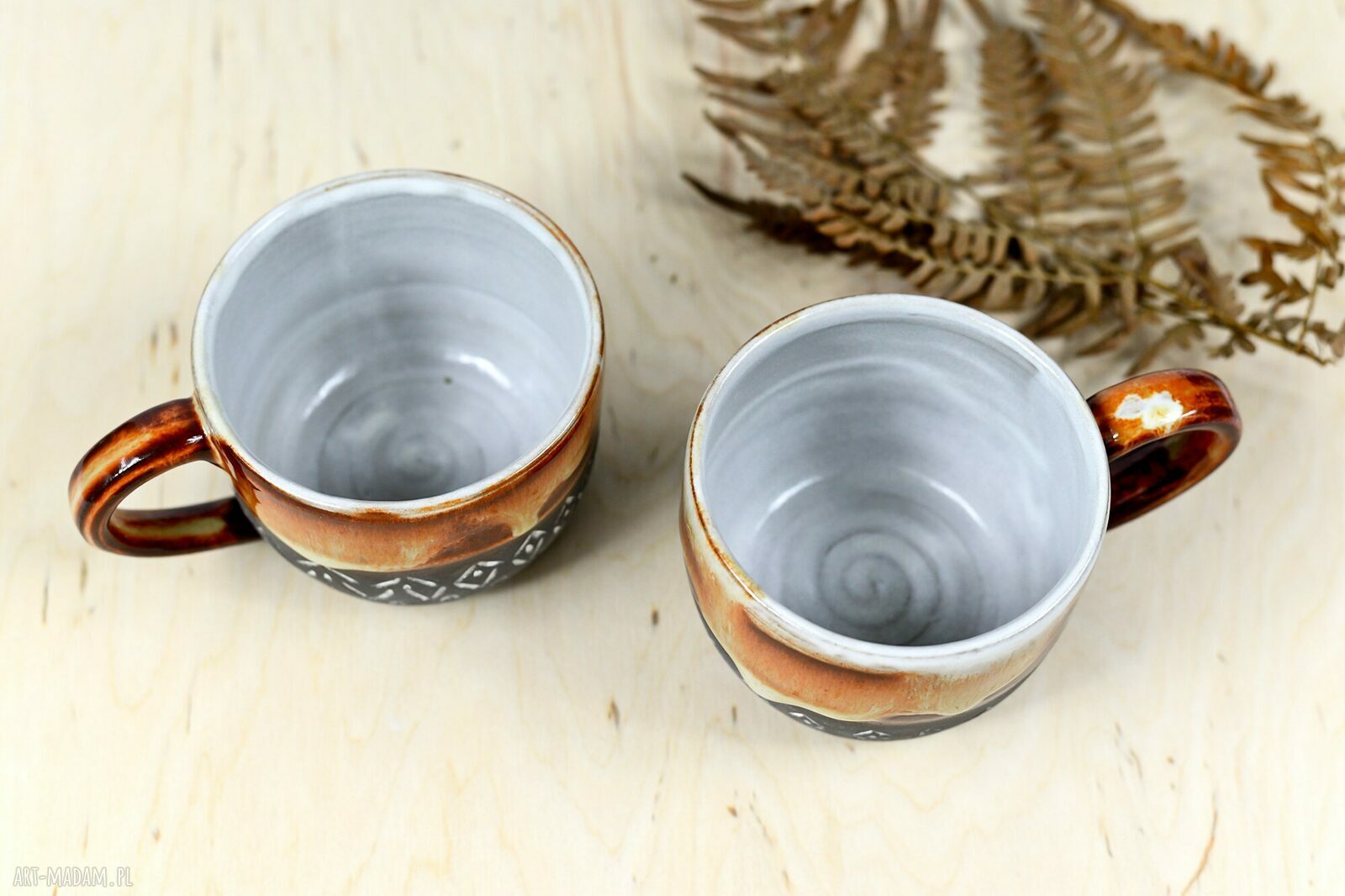 Zestaw kawowy Slavic - 2 ręcznie robione kubki ceramiczne 330 ml