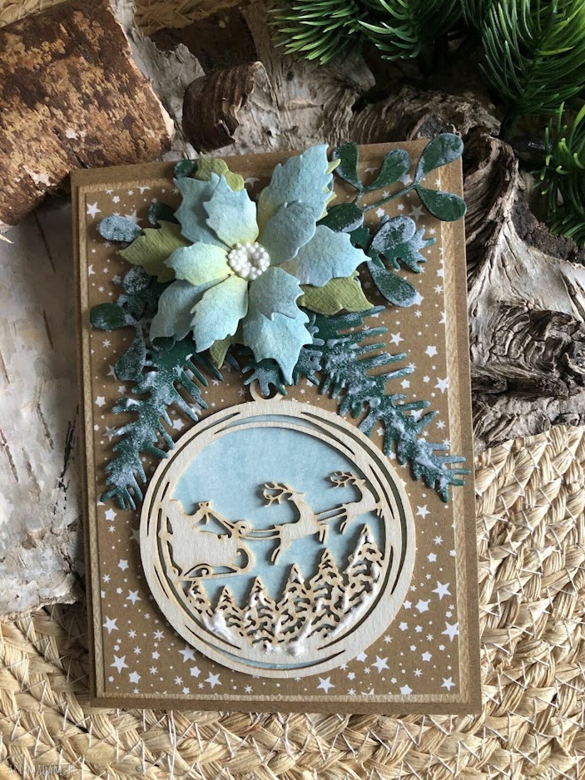 Kartka bożonarodzeniowa handmade z zimową dekoracją 3D
