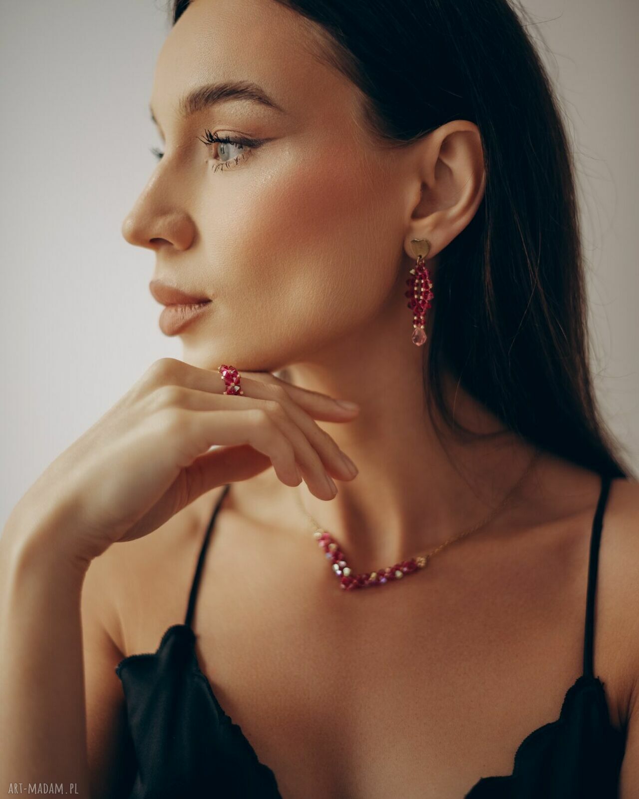 Komplet biżuterii Fuchsia AB - kolczyki, naszyjnik, bransoletka i pierścionek