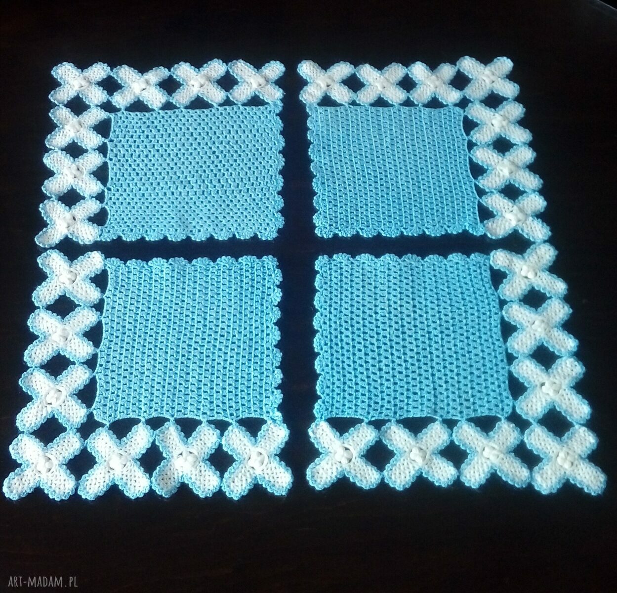 Niebiesko-białe podkładki na stół handmade - komplet 4 szt. 25 x 25 cm