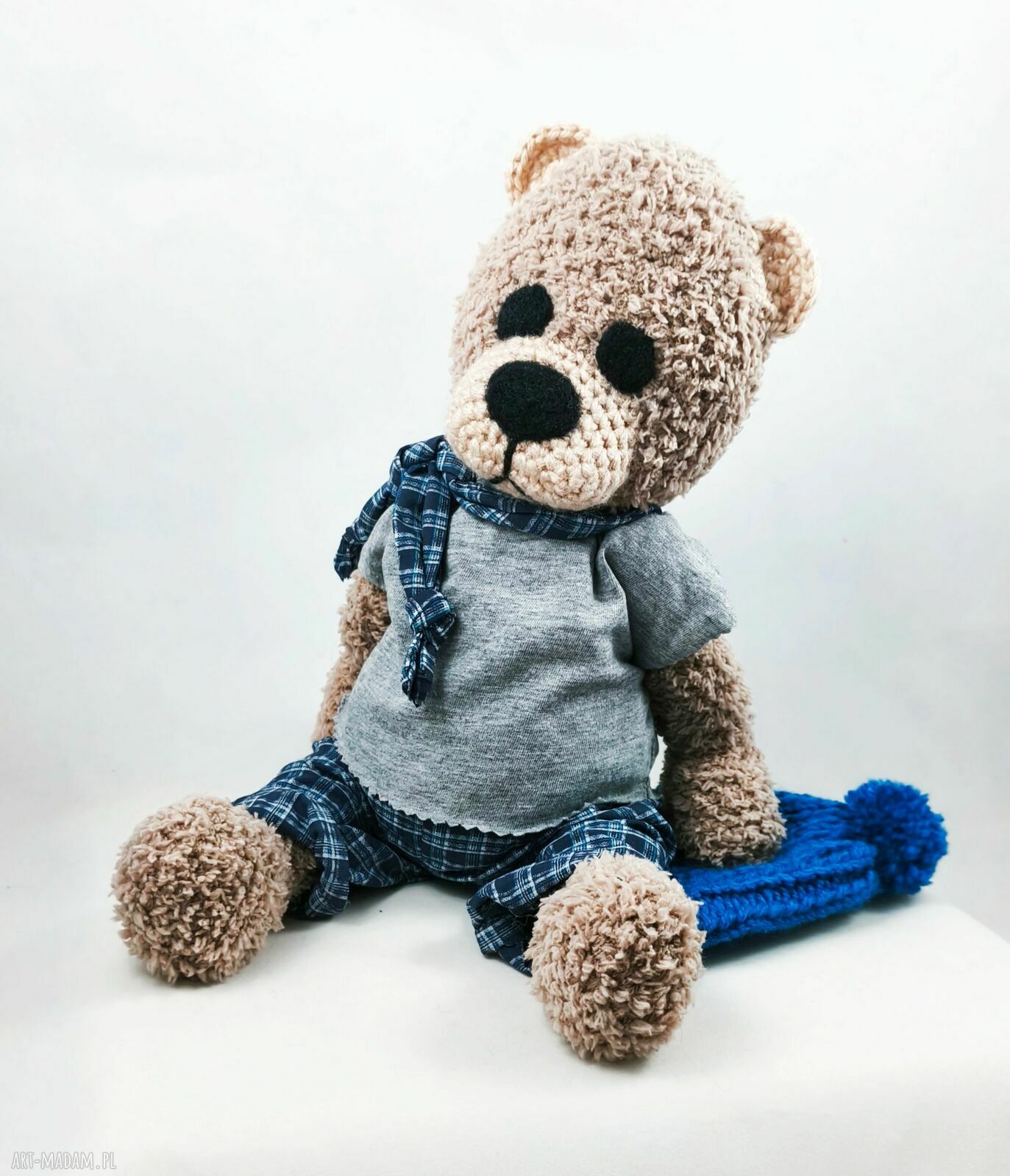 ADAM miś szydełkowy 40 cm - personalizacja na życzenie