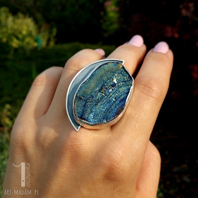 pierścionki: Aelin srebrny pierścień z tytanową różą chalcedonu Ręczne wykonanie