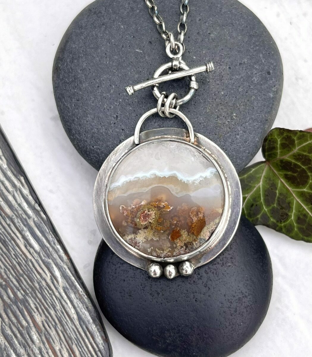 Agat i tajemnica jeziora - srebrny wisiorek handmade