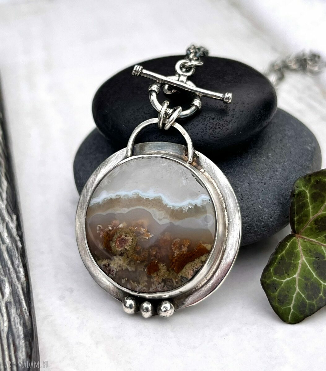 Agat i tajemnica jeziora - srebrny wisiorek handmade
