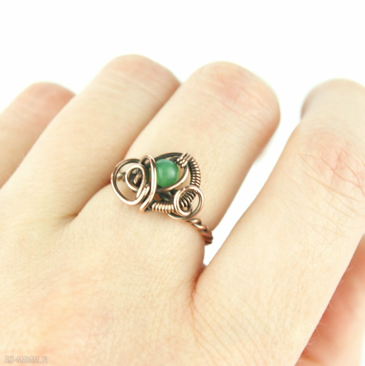 Regulowany pierścionek z zielonym agatem i miedzią - wire wrapping