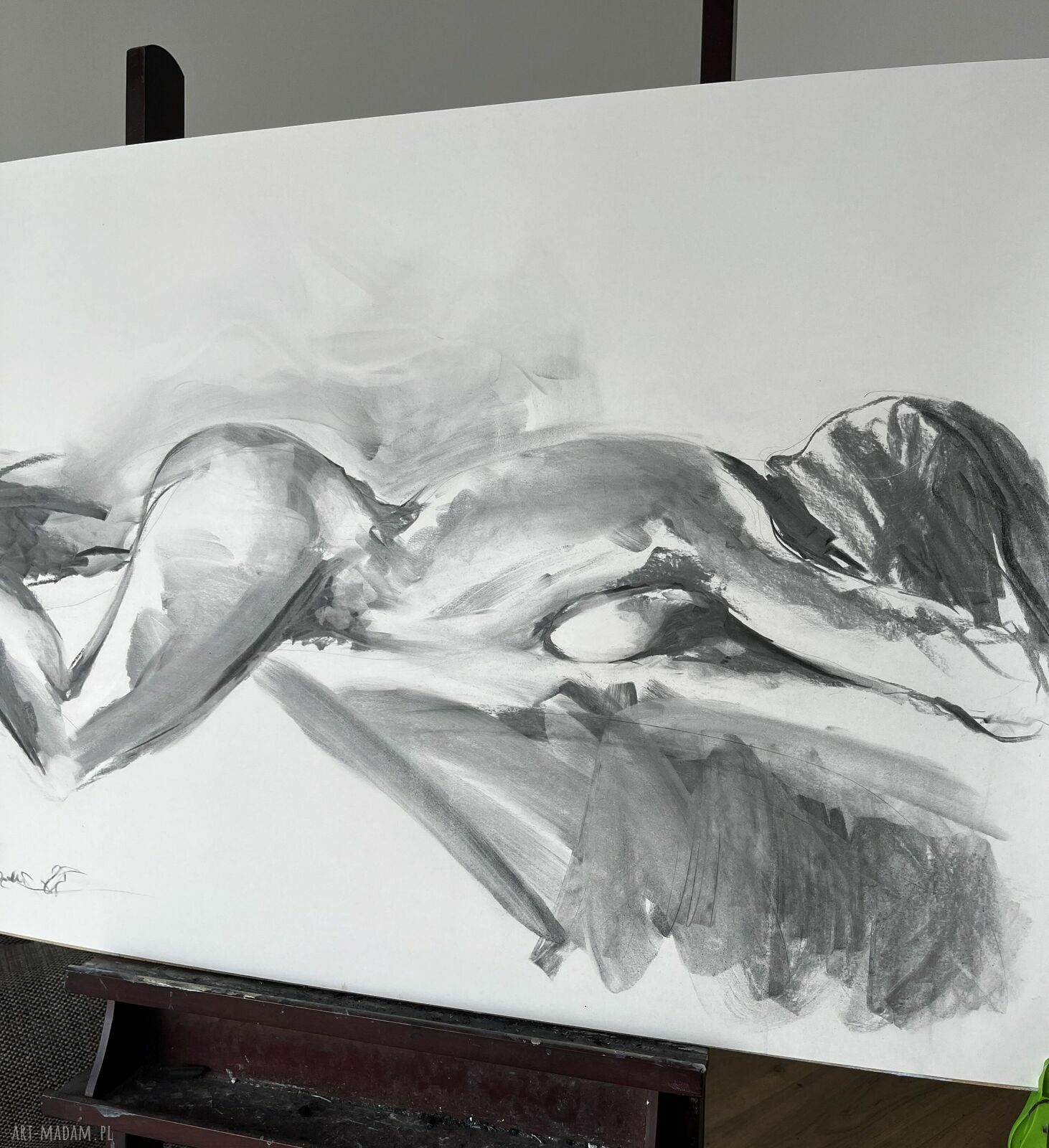 Akt 100x70 cm - szkic węglem na papierze