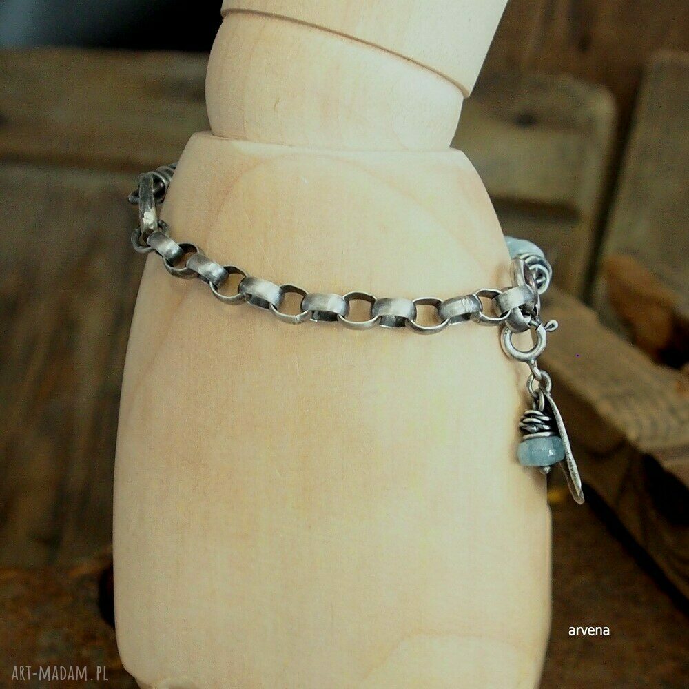 Akwamaryn - bransoletka z oksydowanego srebra 925 (charms)