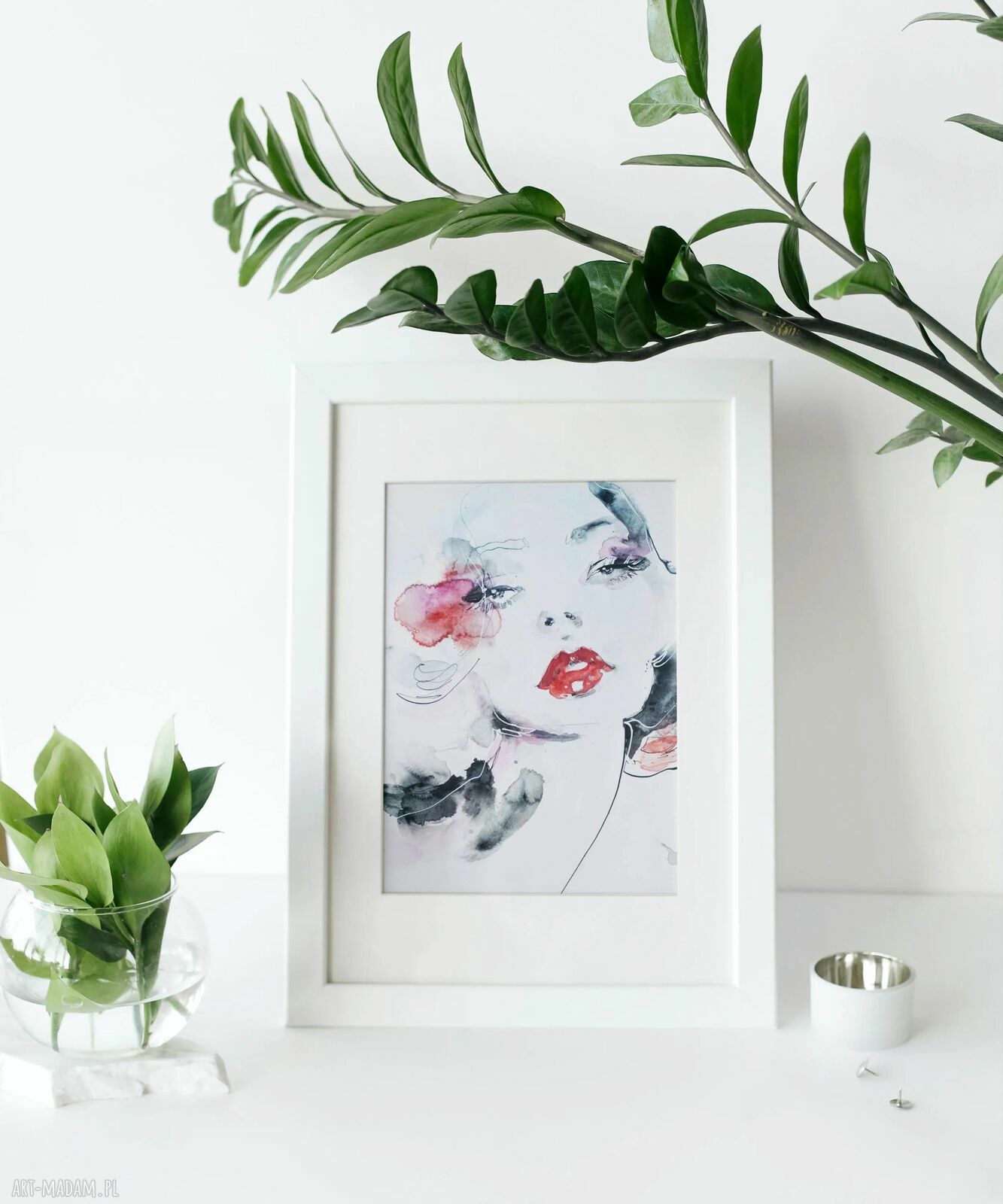 Akwarela na papierze Red Lips - ilustracja modowa z portretem kobiety