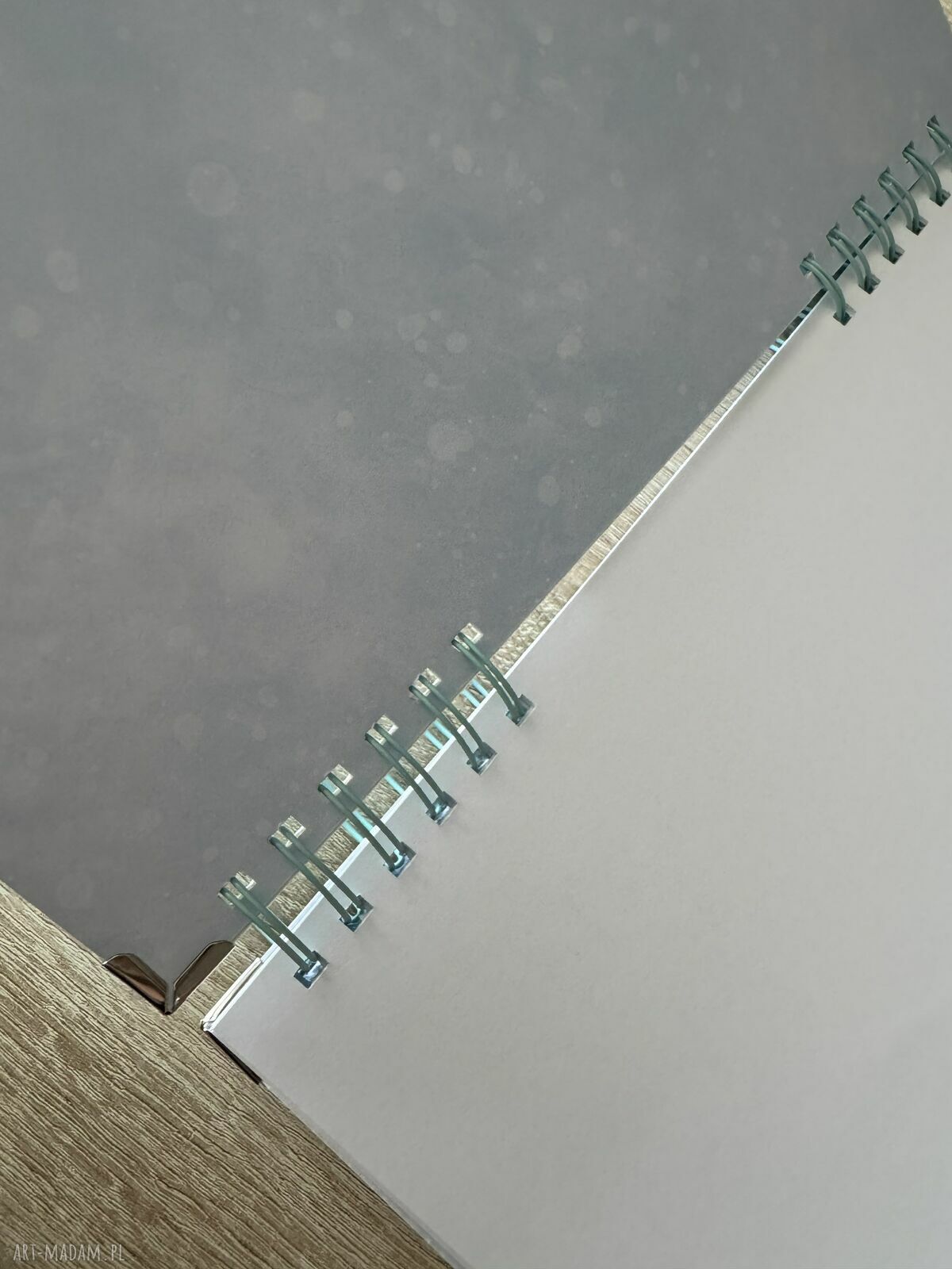 Album pamiątkowy na chrzest, roczek i urodziny chłopca - scrapbook 30x30