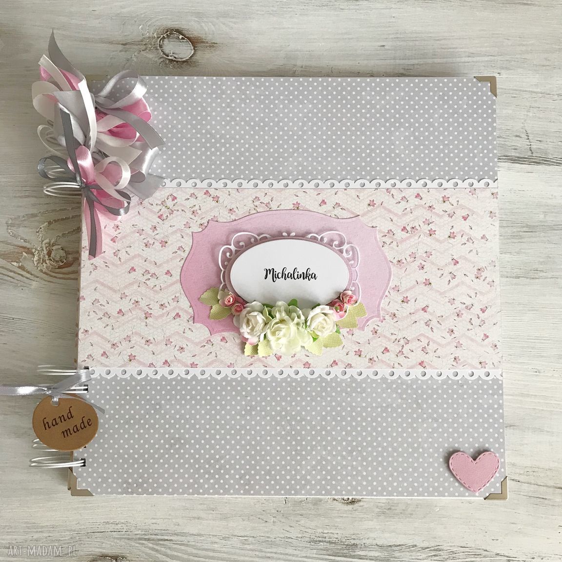 Album dla dziewczynki kolorowe karty roczek dziewczynka chrzest