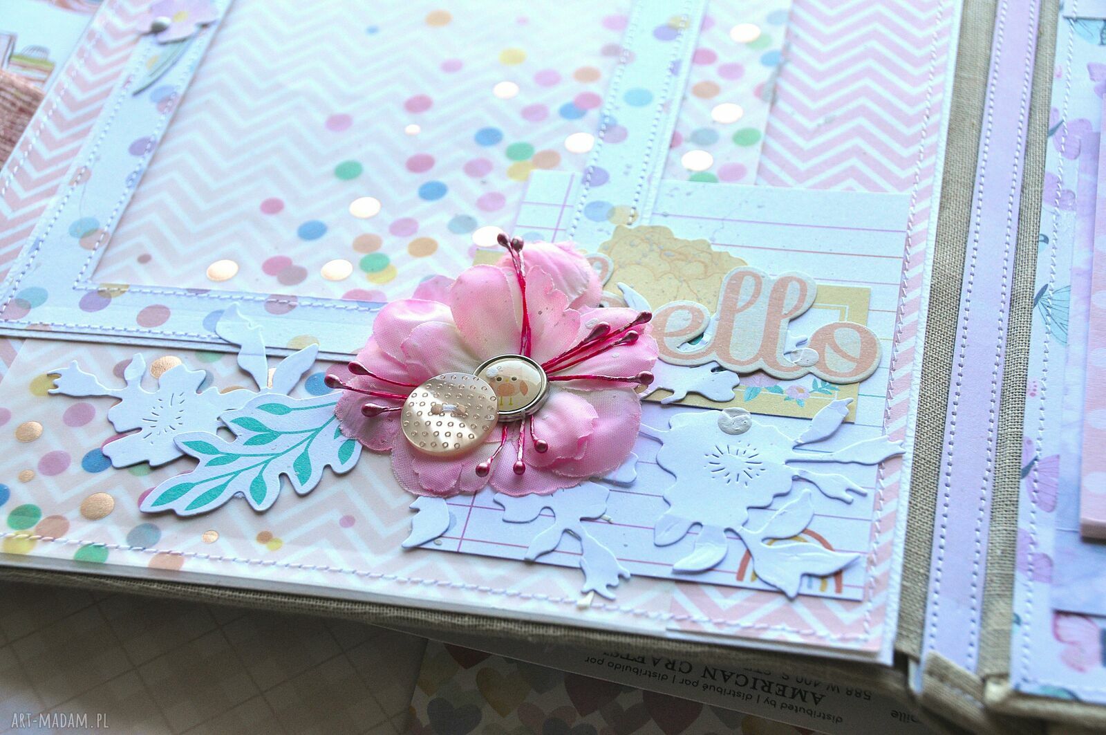 Kolorowy album dla dziewczynki 26x20 cm - scrapbooking na 30 zdjęć 10x15