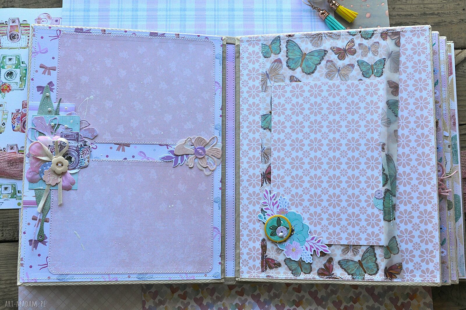 Kolorowy album dla dziewczynki 26x20 cm - scrapbooking na 30 zdjęć 10x15