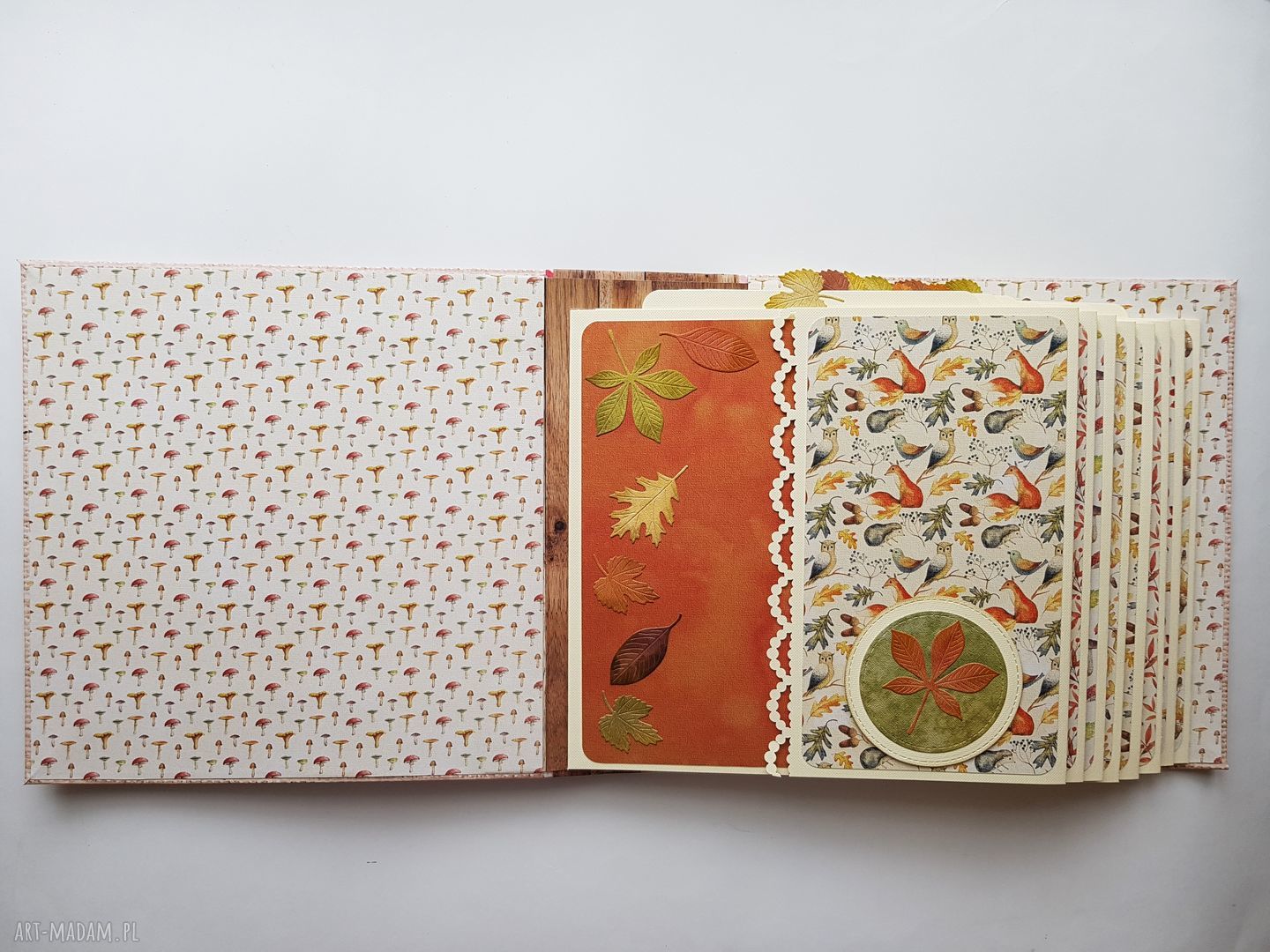 Album jesienny do zdjęć - ręcznie robiony scrapbook z Hidden Hinge