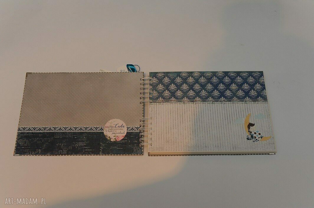 Album na urodzenie dziecka - ręcznie robiony scrapbooking A4 z efektami 3D