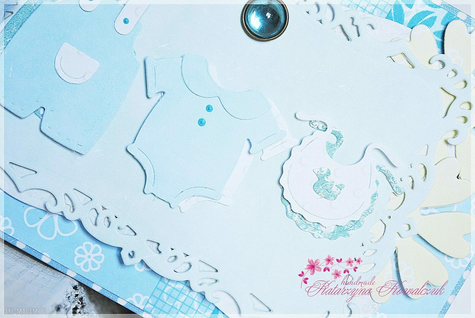Album na zdjęcia dla chłopca na chrzest - ręcznie robiony scrapbooking w turkusie