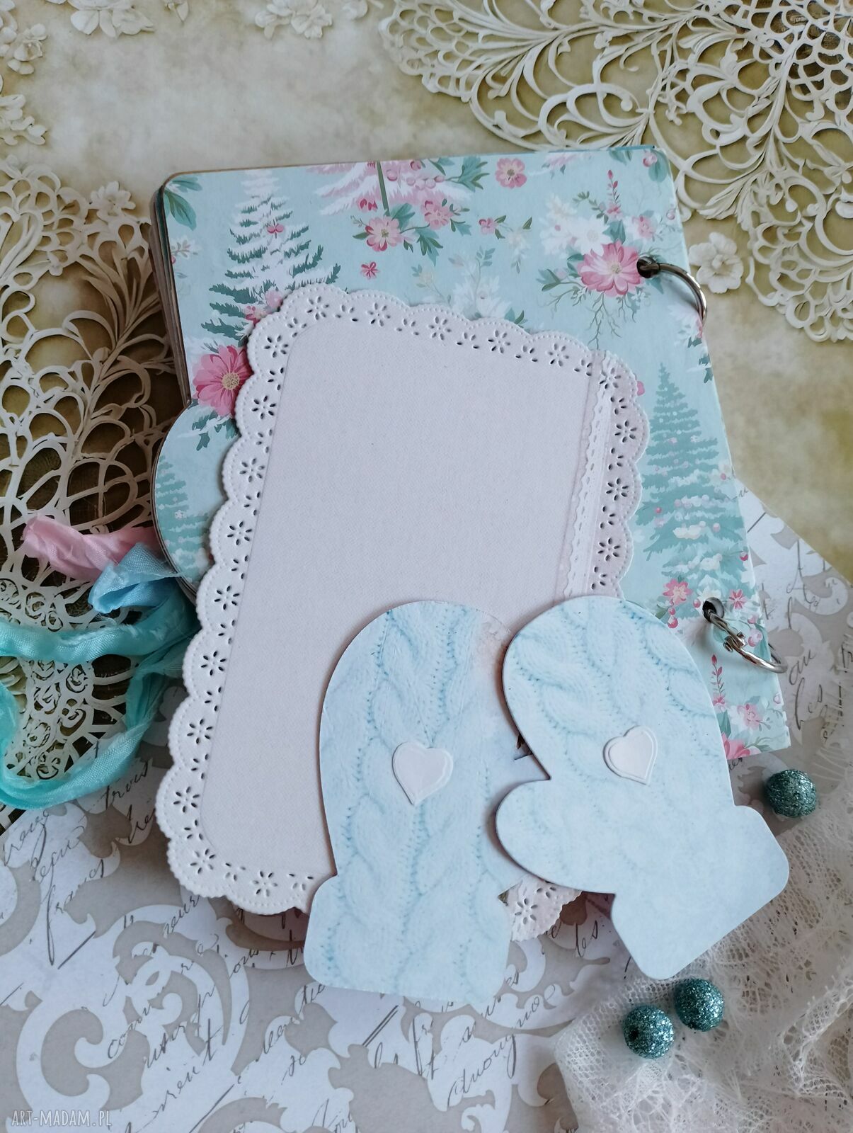 Album na zdjęcia i zimowe zapiski - ręcznie robiony scrapbooking 14x12 cm