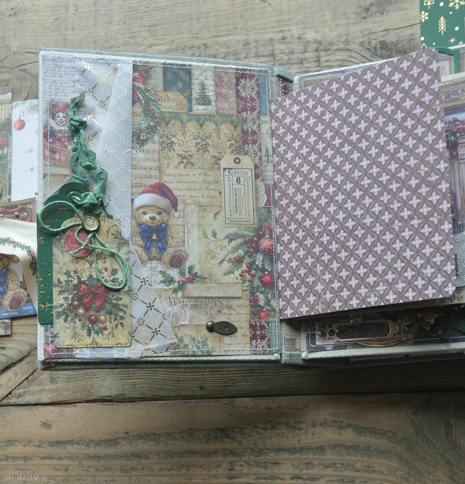 Kolorowy album świąteczny do Bożego Narodzenia - rękodzieło scrapbooking