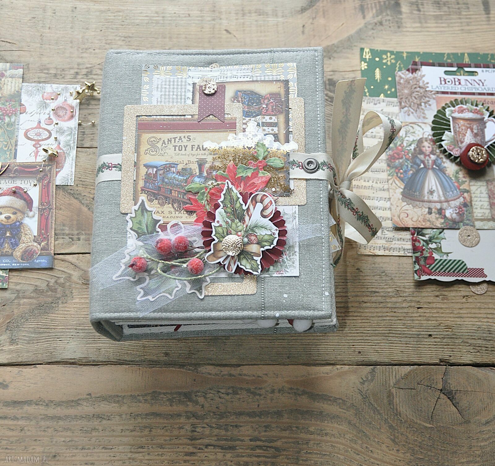Kolorowy album świąteczny do Bożego Narodzenia - rękodzieło scrapbooking