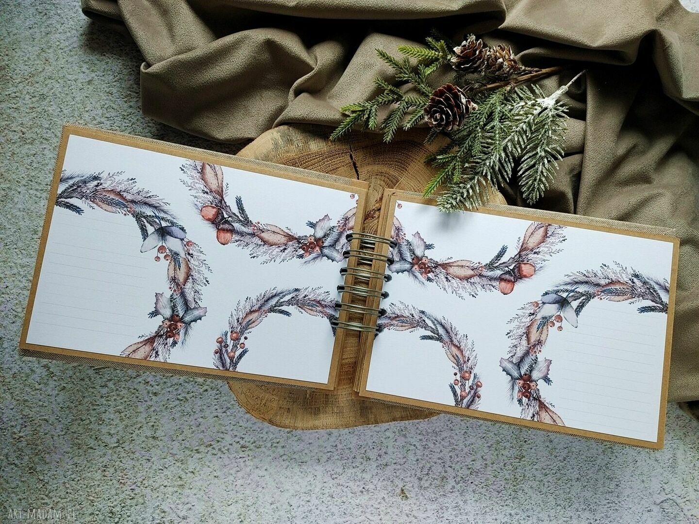 Album scrapbooking 'Zimowe wspomnienia' - zimowa pamiątka na święta