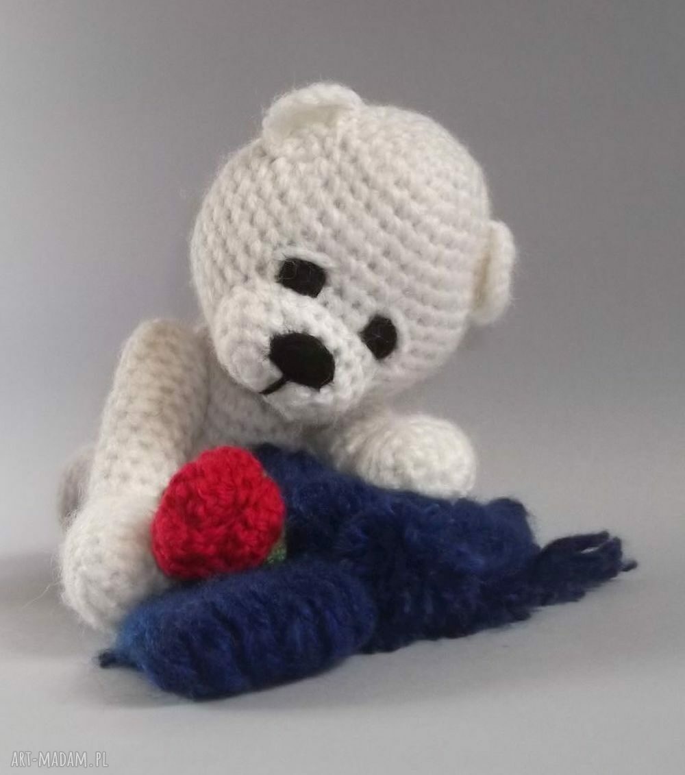 Imienny miś Aleksander (33 cm) - maskotka szydełkowa na prezent
