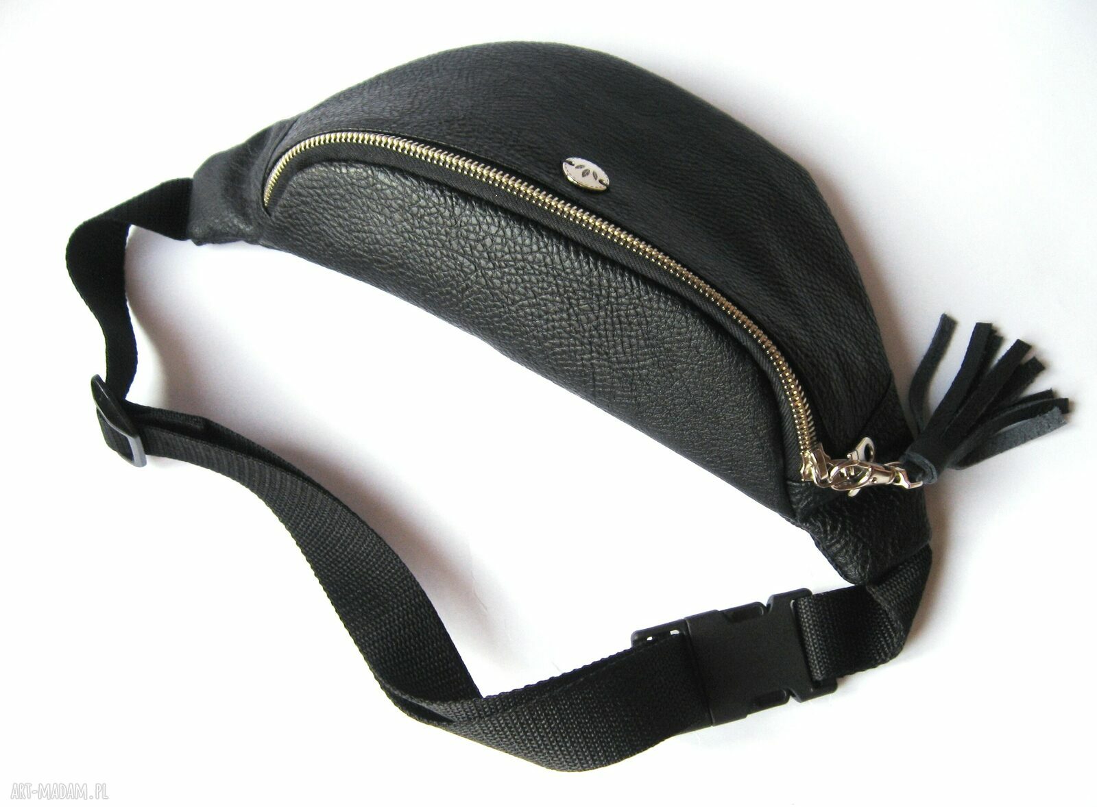 All in Black nerka z chwostem