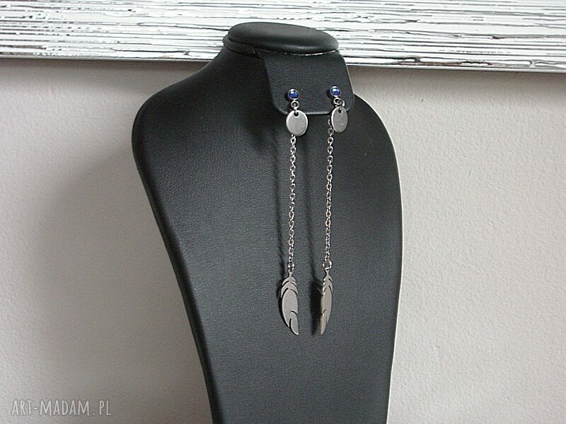 Kolczyki Alloys Collection Idianki Sapphire ze stali szlachetnej i Swarovski