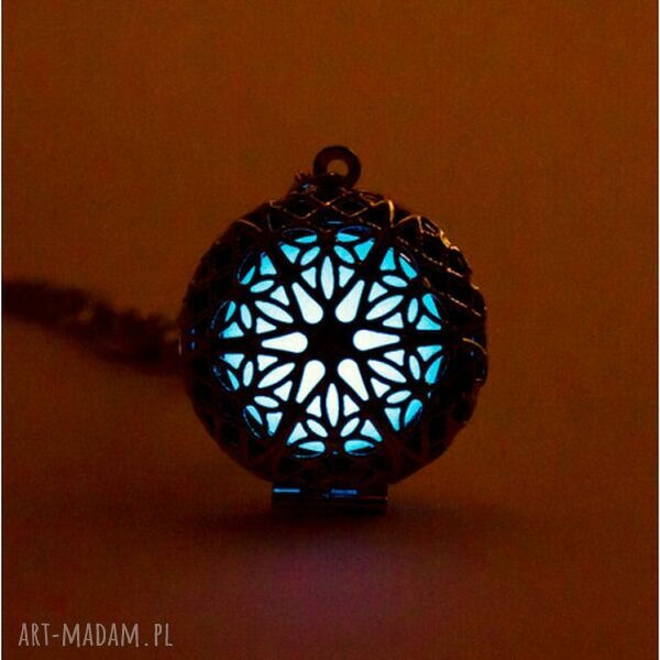 Naszyjnik steampunk Alone in the dark - round (srebrny z fluo)