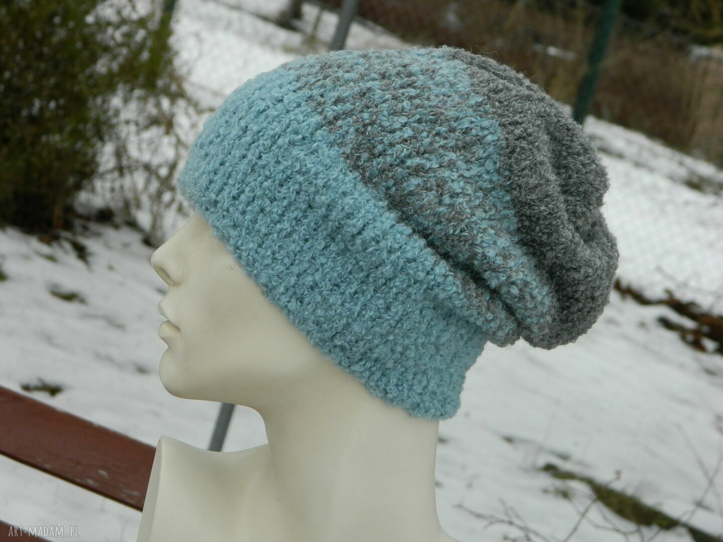 Alpaca Boucle - efektowna zimowa czapka ombre z alpaki