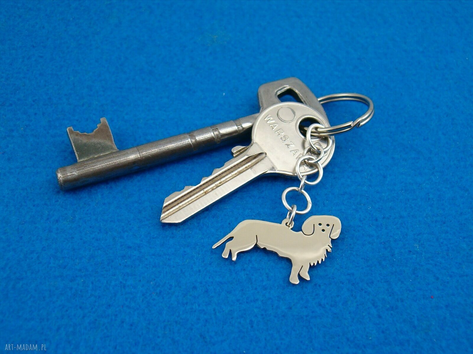 Alpejski gończy w srebrze 925 - brelok handmade nr 32