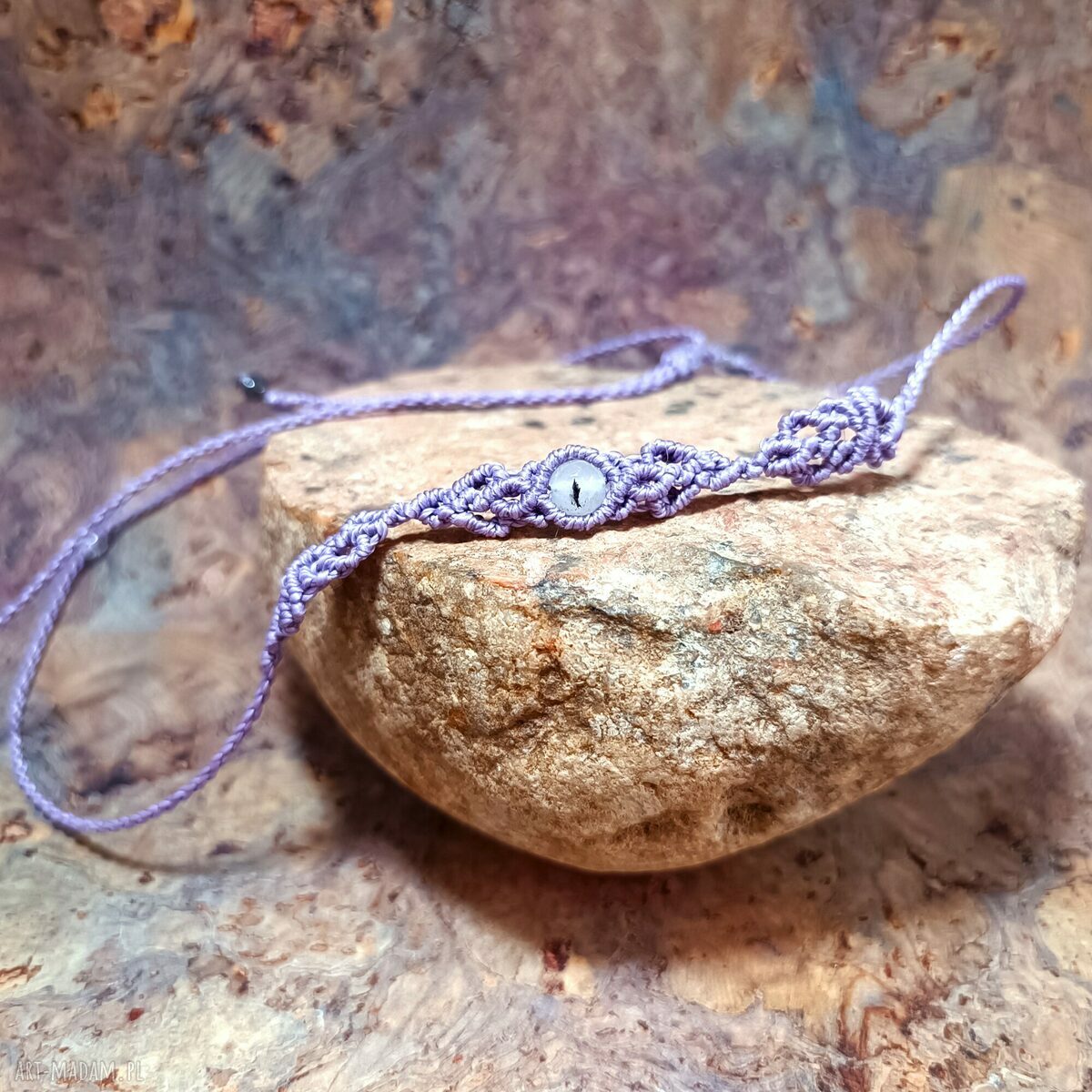 Ambrozja Trójdzielna - lawendowy choker z agatu i hematytu w mikromakramie