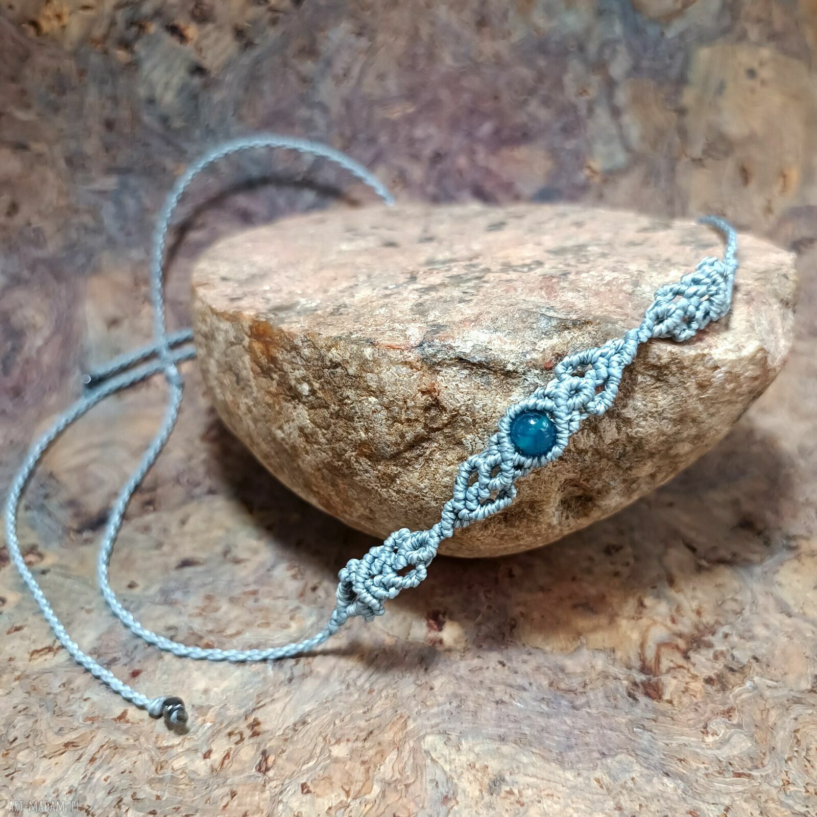 Ambrozja Trójdzielna - choker z agatu w makramie (regulowany)