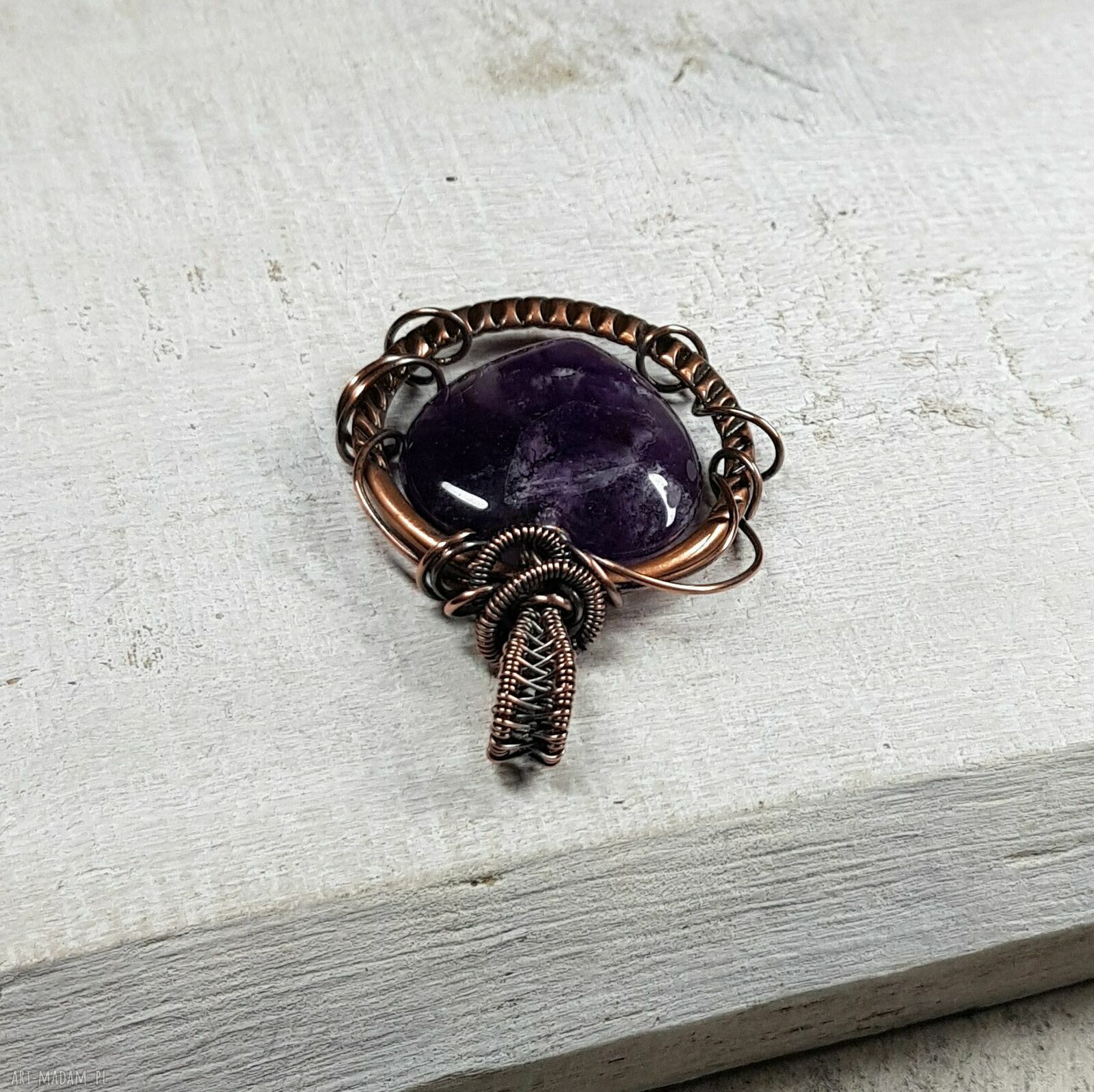 Ametystowe serce w miedzi - ręcznie robiony wisiorek wire wrapping