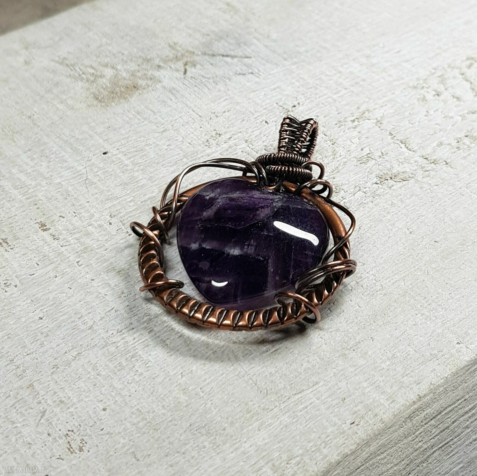 Ametystowe serce w miedzi - ręcznie robiony wisiorek wire wrapping