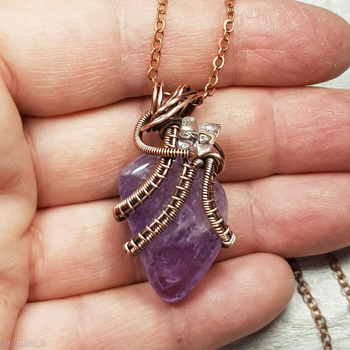 Ametyst z kryształem górskim - ręcznie robiony wisiorek z miedzi wire wrapping