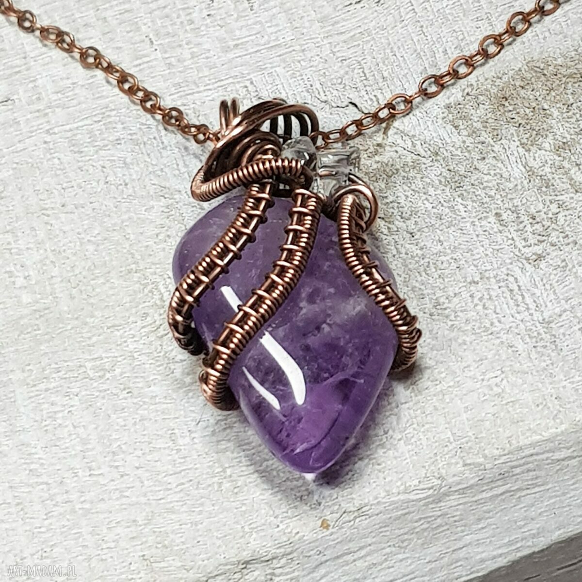 Ametyst z kryształem górskim - ręcznie robiony wisiorek z miedzi wire wrapping