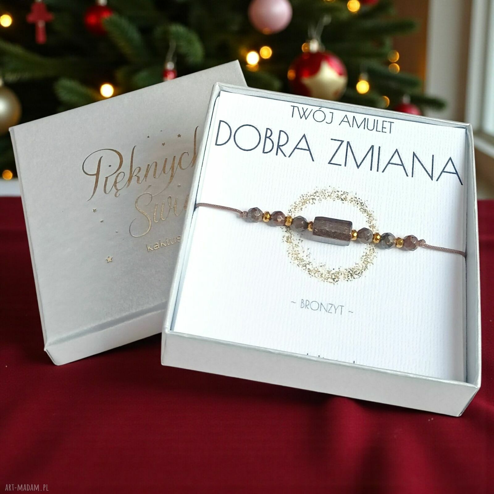 Amulet Dobra Zmiana - bransoletka z bronzytu regulowana w świątecznym pudełku
