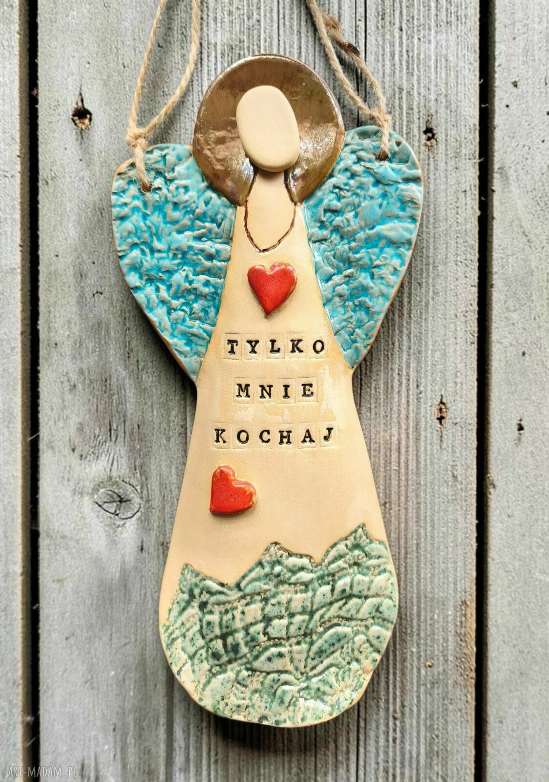 Anioł ceramiczny "Tylko mnie kochaj" - ręcznie robiony do powieszenia