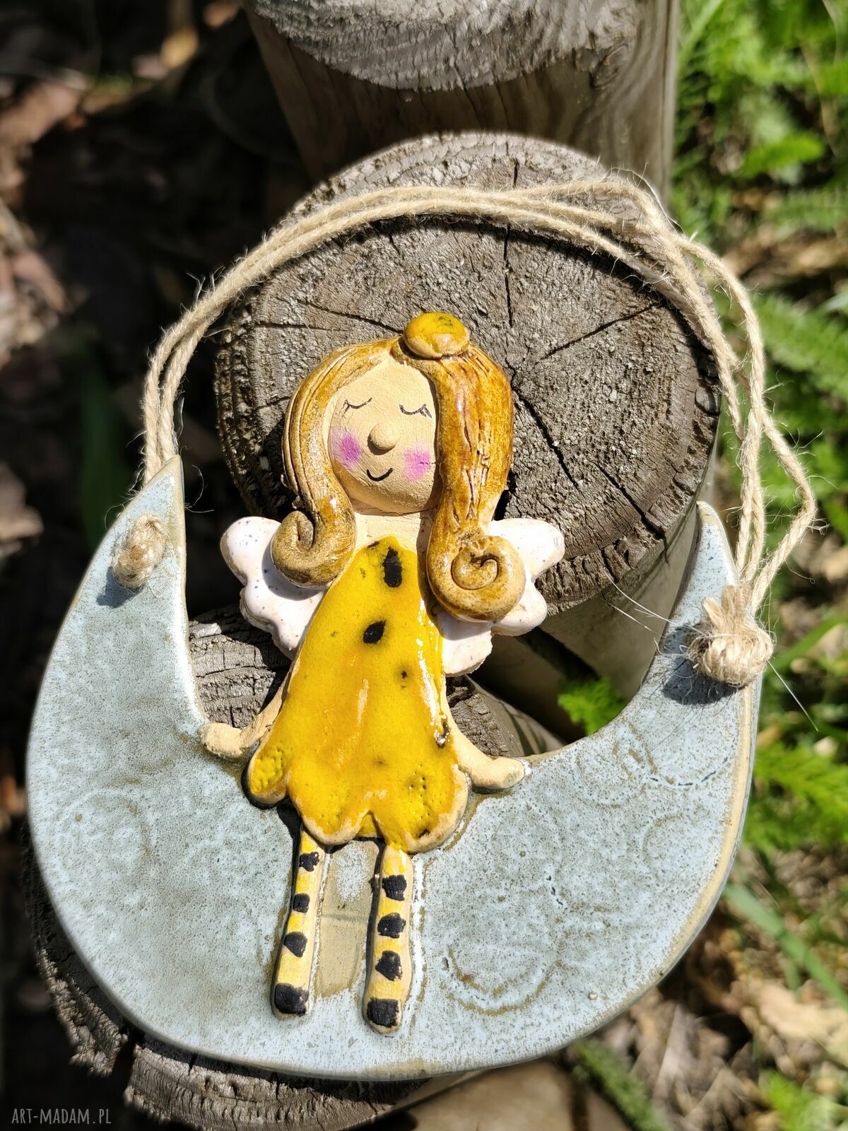 Ceramiczny anioł na Chrzest, I Komunię i ślub - ręcznie lepiona pamiątka