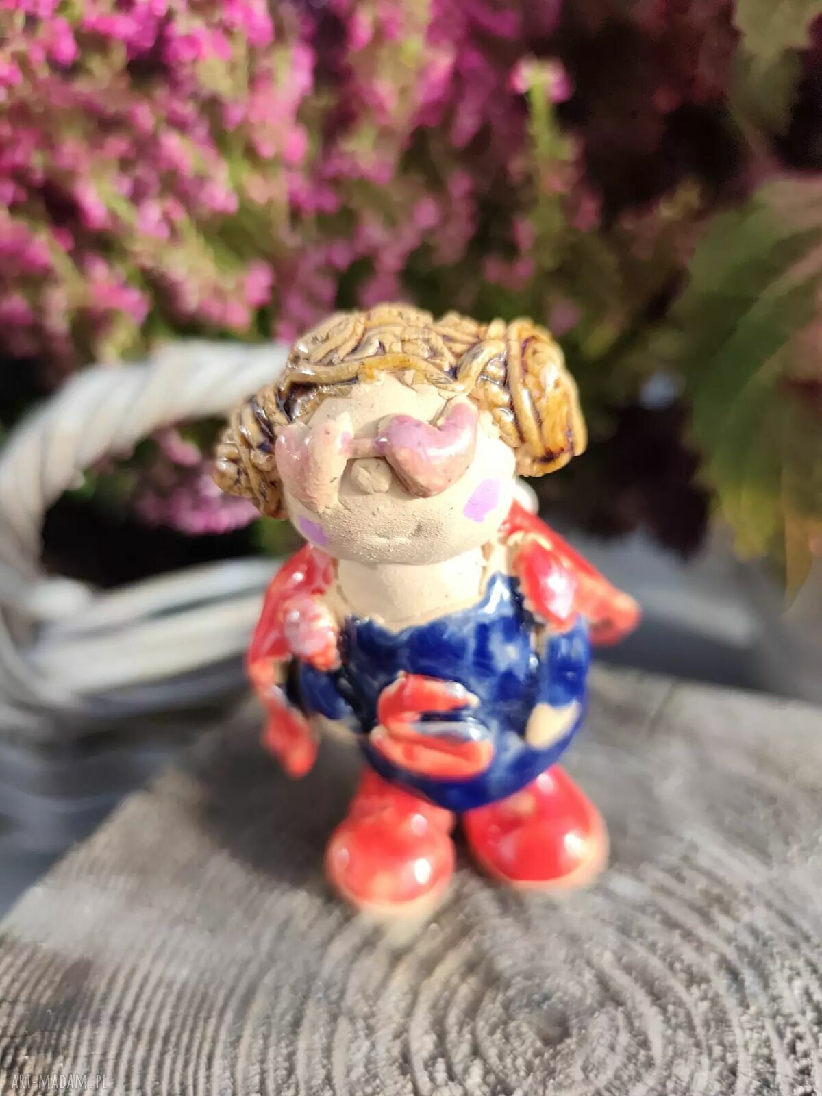 Kolorowy anioł ceramiczny do zadań specjalnych
