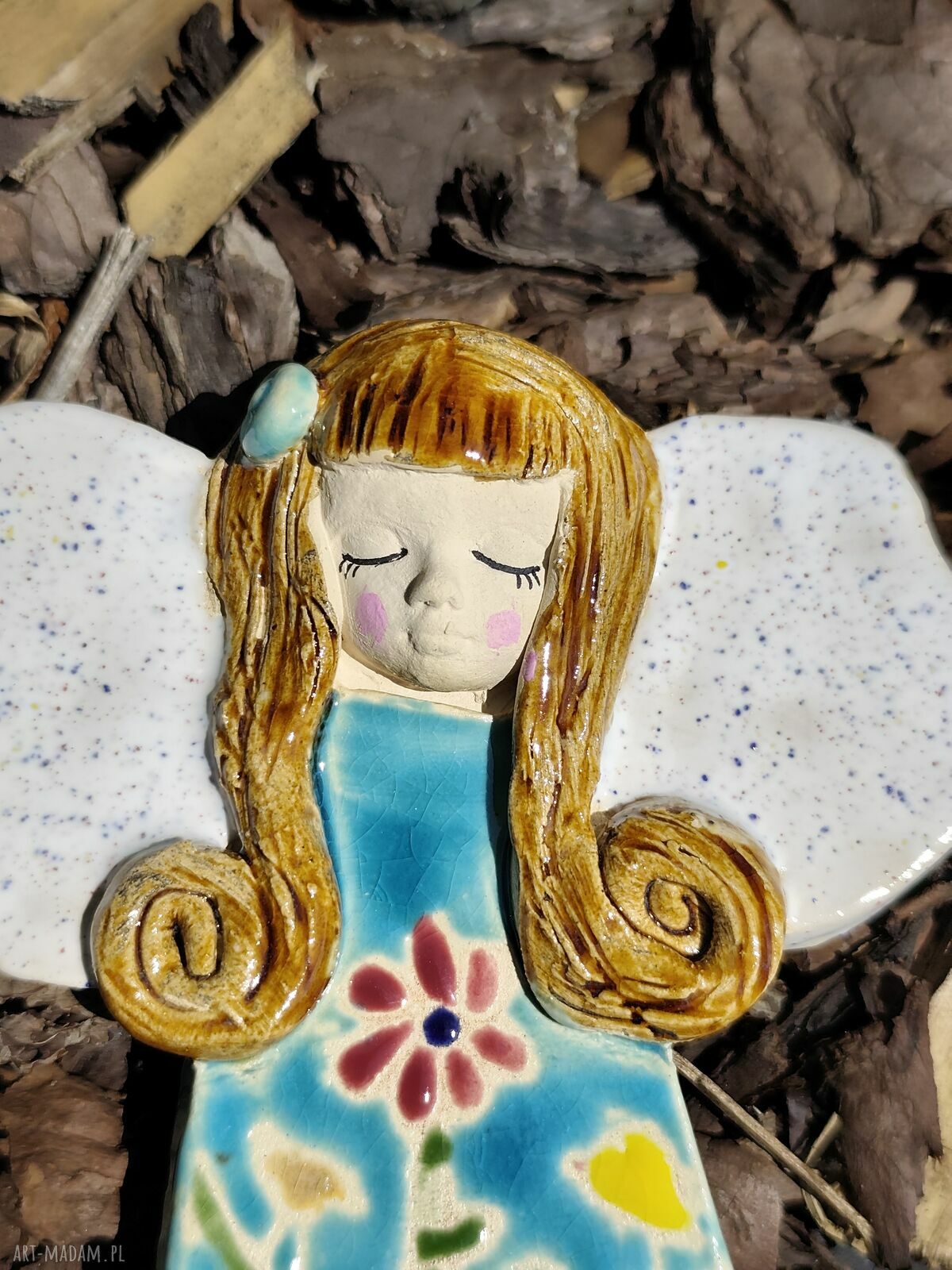 Ceramiczny anioł na chrzest, komunię i ślub - ręcznie lepiony prezent