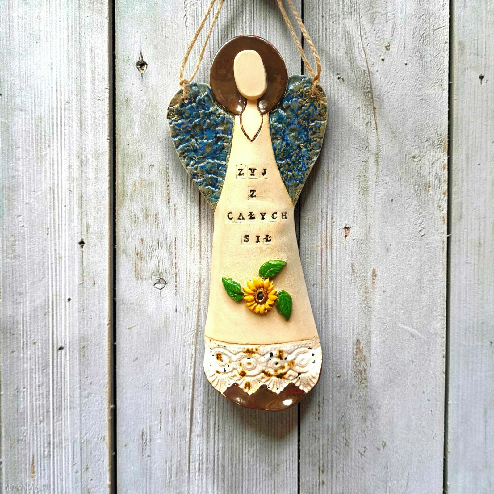Duży anioł ceramiczny do powieszenia z napisem