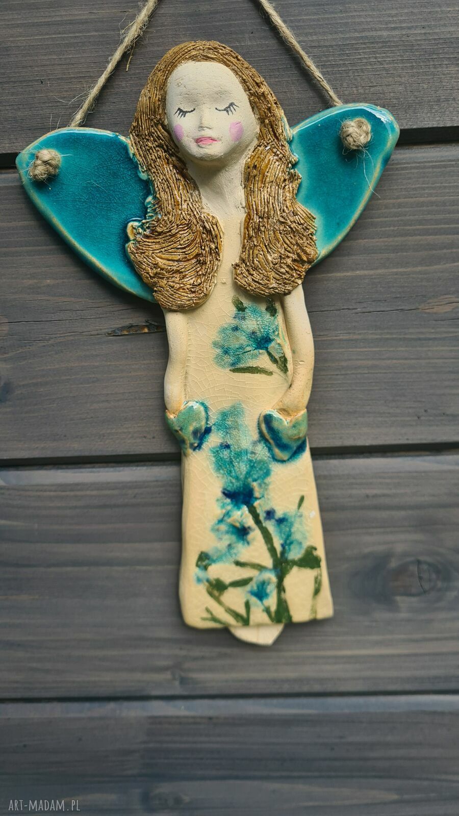 Anioł ceramiczny 27 cm - handmade z jasnej gliny i błyszczącymi szkliwami