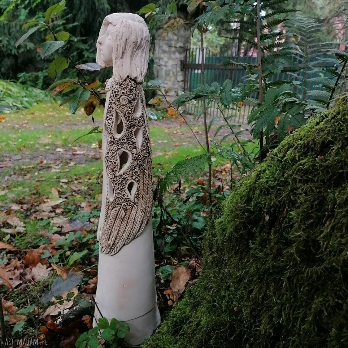 Anioł ceramiczny Pernati II - stojący lampion na tea-light