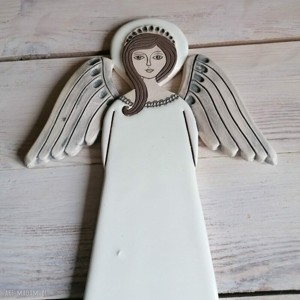Anioł ceramiczny Hvar - ręcznie lepiona zawieszka na ścianę